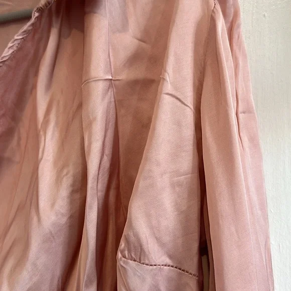 Top - Picture 10 of 15